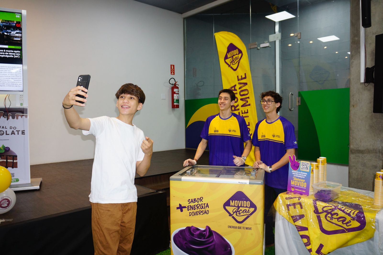 Jornalistas e influenciadores conhecem em primeira mão as atrações do Festival do Chocolate 2024