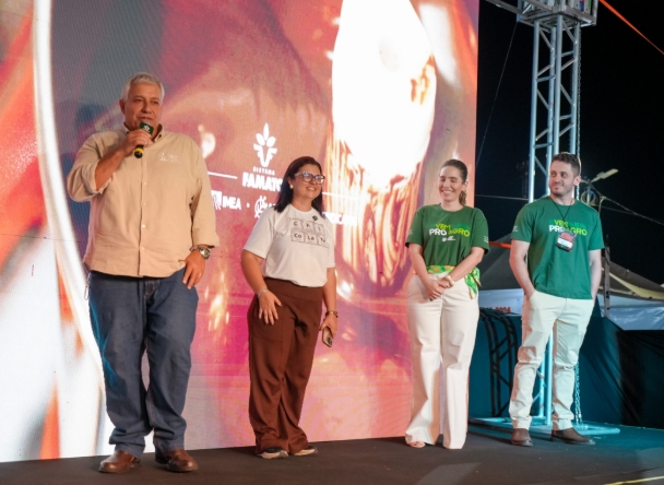 Arena Pantanal fica pequena para público e Festival do Chocolate começa com disputa de realeza